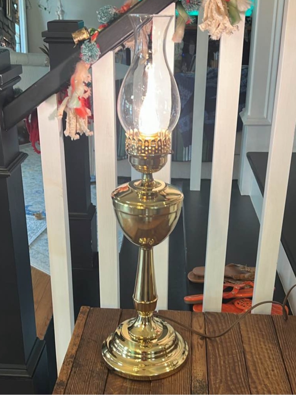 Brass Table Lamp - Gold Finish
